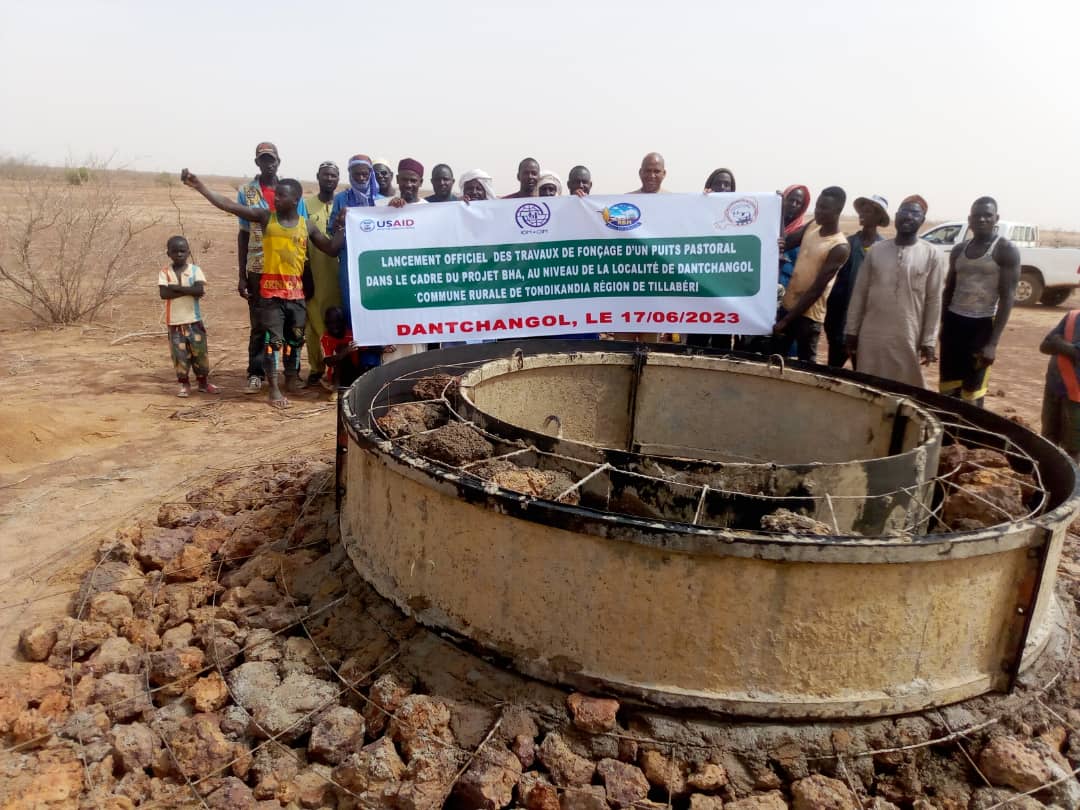 You are currently viewing Lancement des travaux du fonçage d’un puits pastoral par l’AREN Niger dans le village de Danthangol